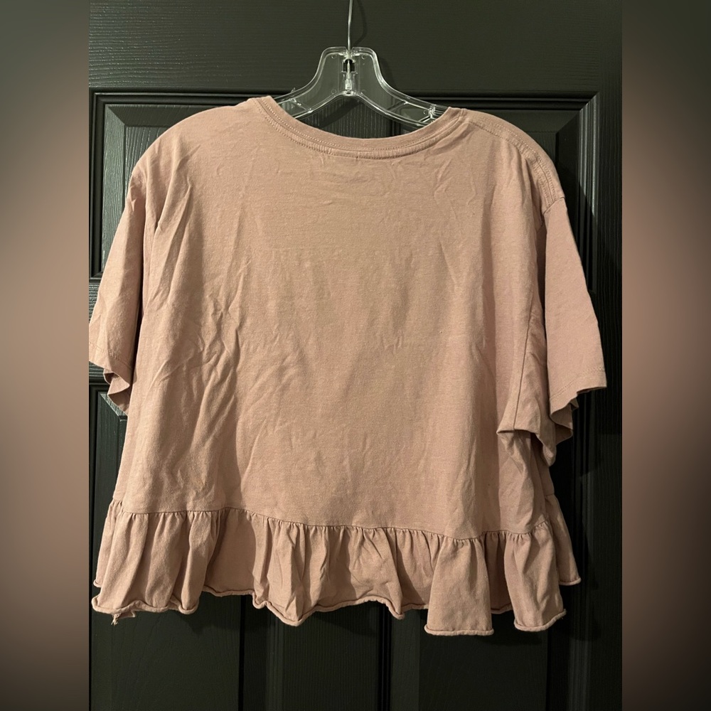 Wild Fable pink ruffle crop tee